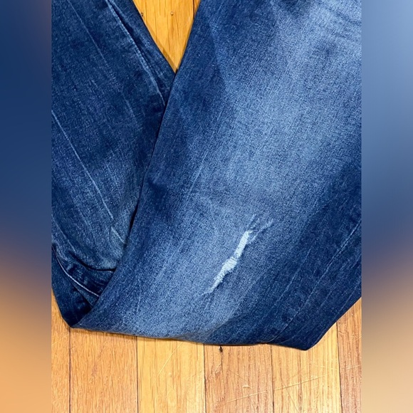 Kut From the Kloth Distressed Ankle Skinny High Rise Jean. Size 8 - Picture 4 of 7